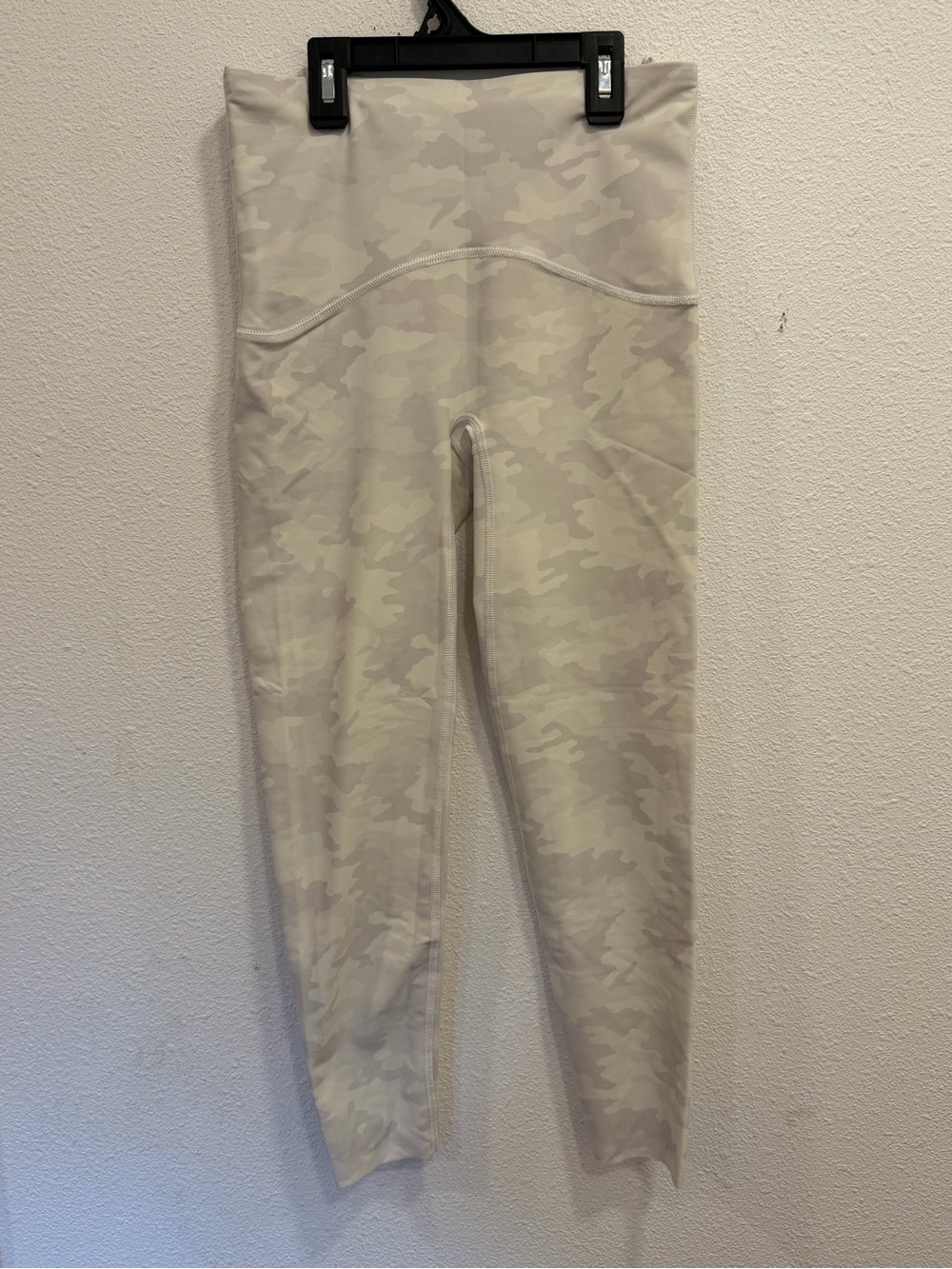 SPANX Cream Camo High-Rise Leggings